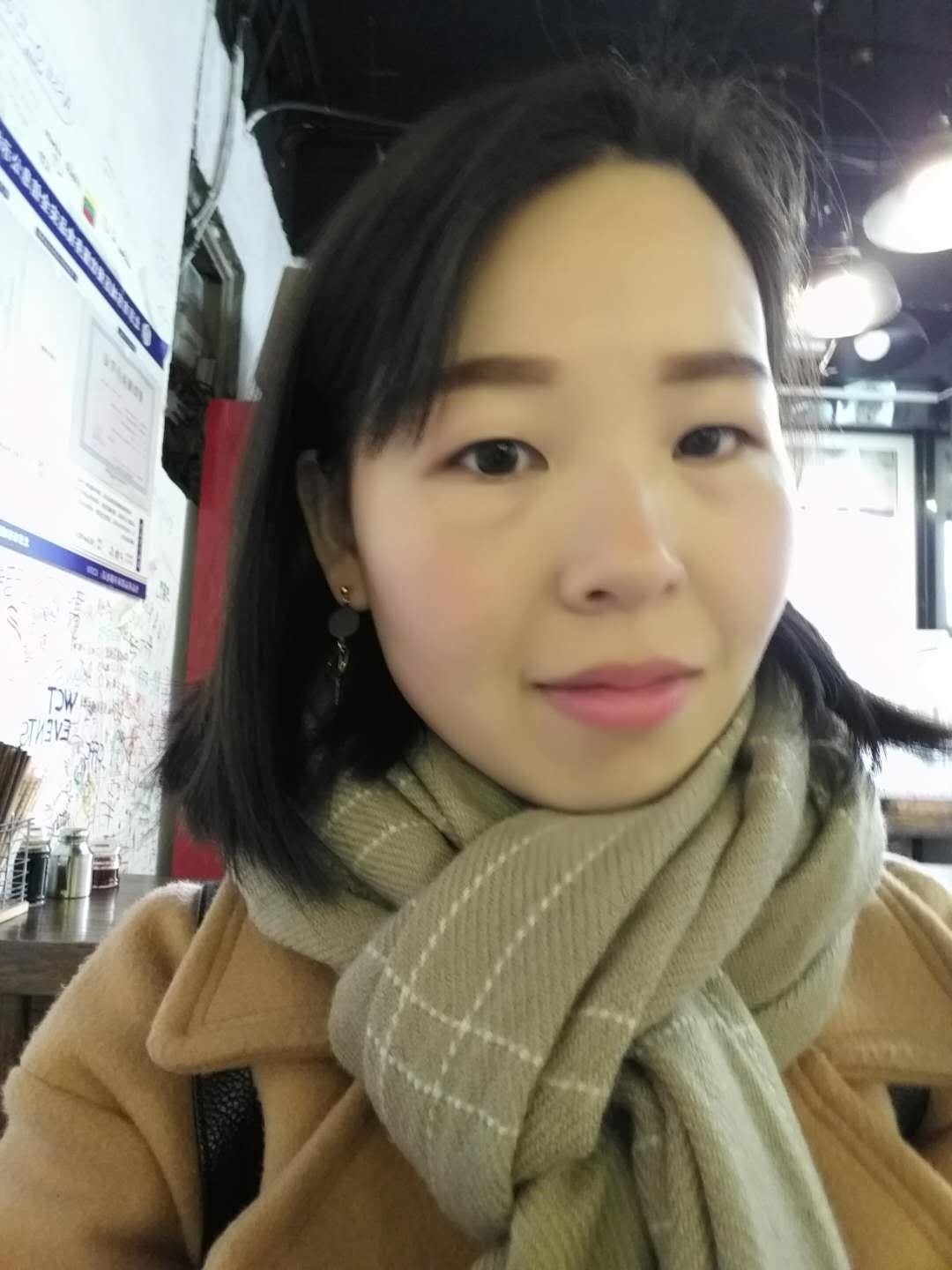 邓祎华.jpg